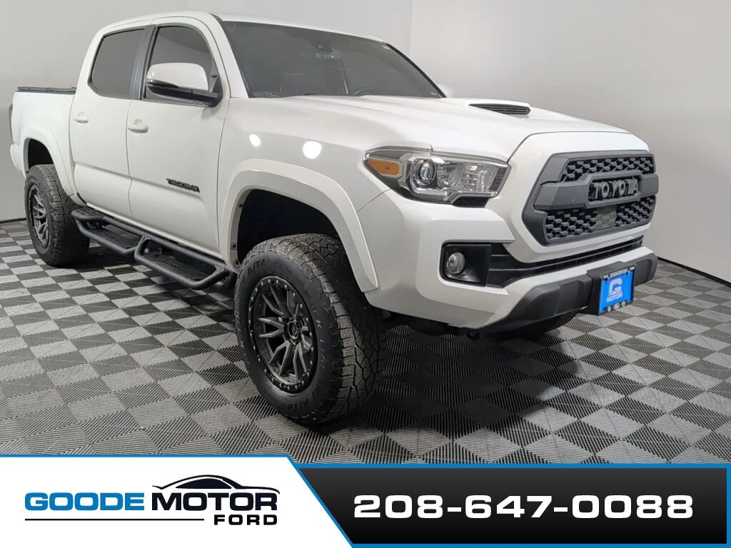 Certified Used 2018 Super White Toyota TRD Sport image 2