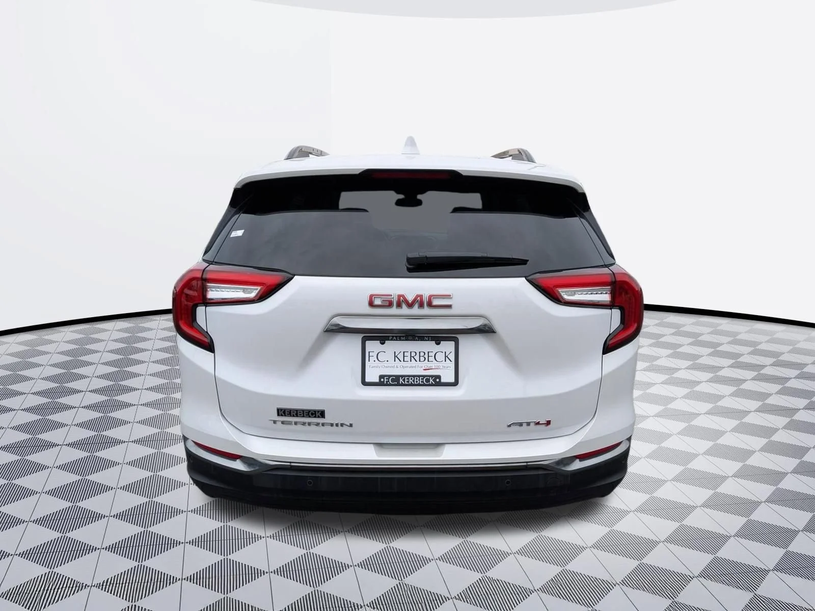 Used 2023 White Frost Tricoat GMC AT4 image 6