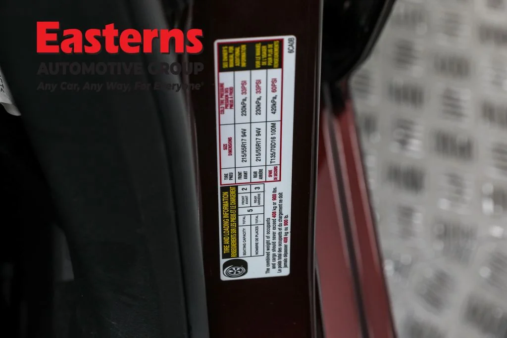 Used 2023 Red Nissan 2.5 SV image 33
