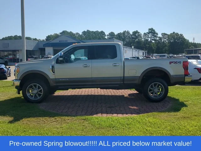 Used 2017  Ford King Ranch image 10