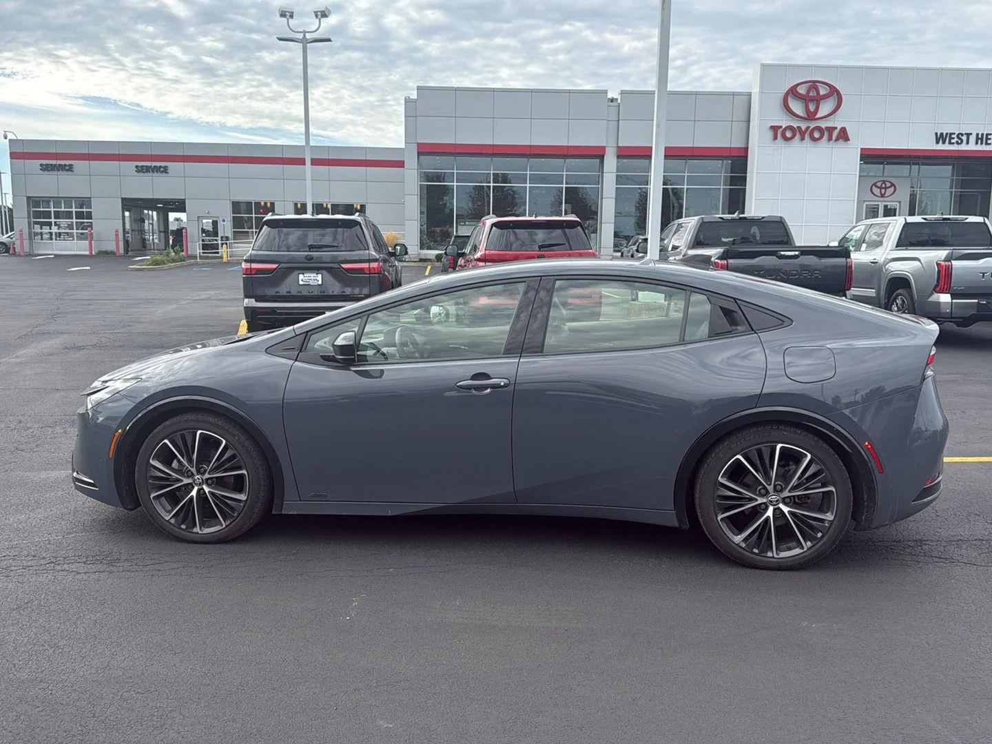 Used 2023 Guardian Gray Toyota XLE image 6