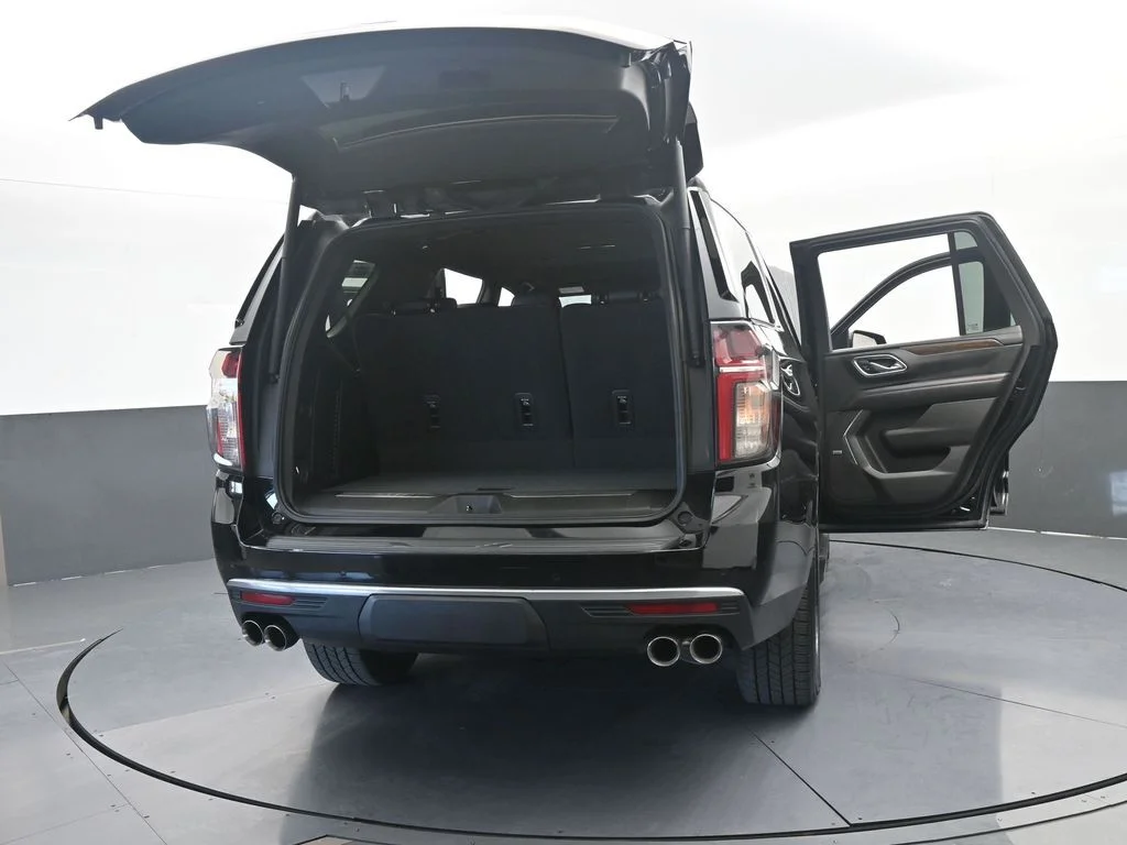 Used 2021 Black Chevrolet High Country image 87