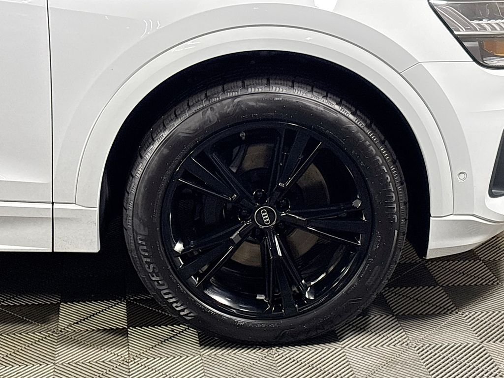 Used 2023 White Audi 55 Premium image 24