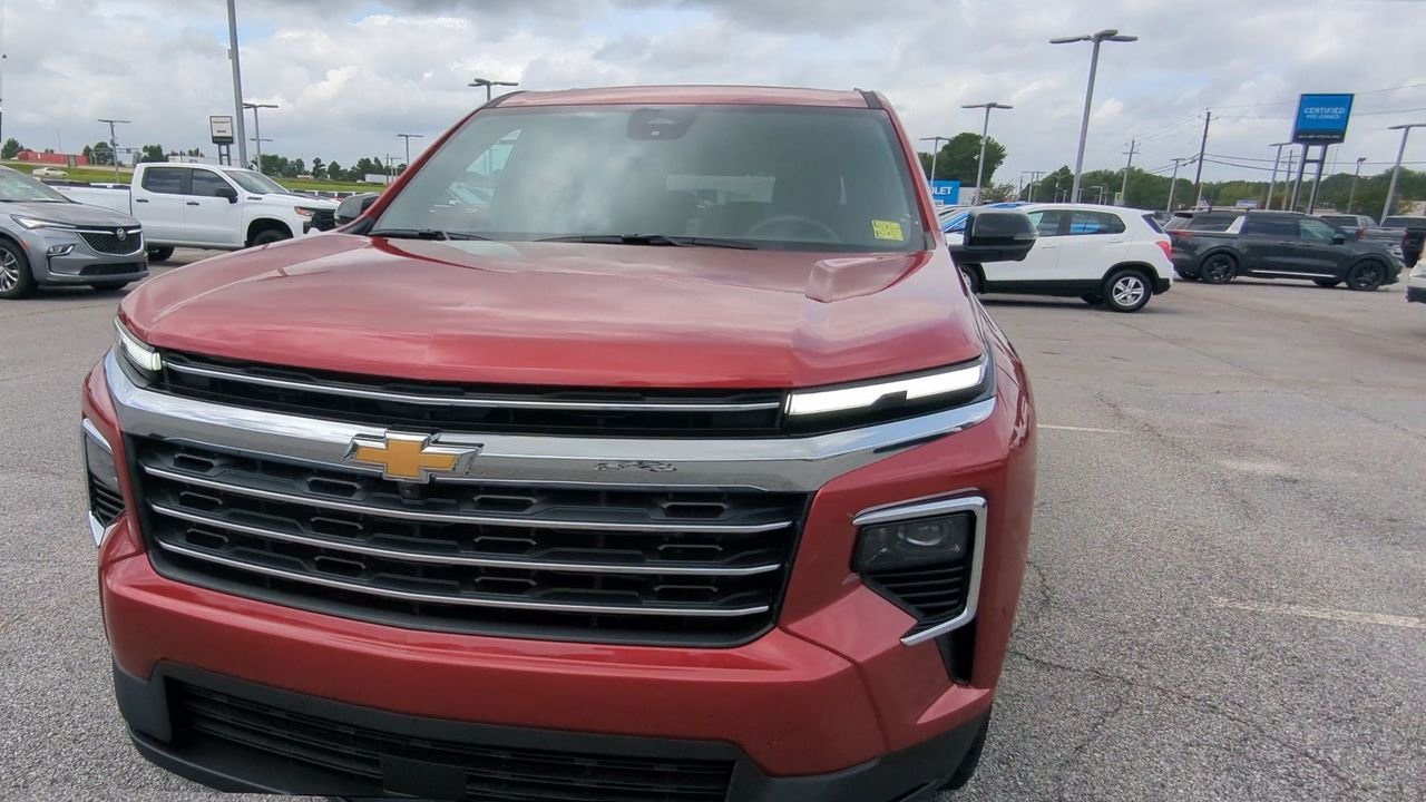 Used 2026 Radiant Red Tintcoat Chevrolet LT image 31