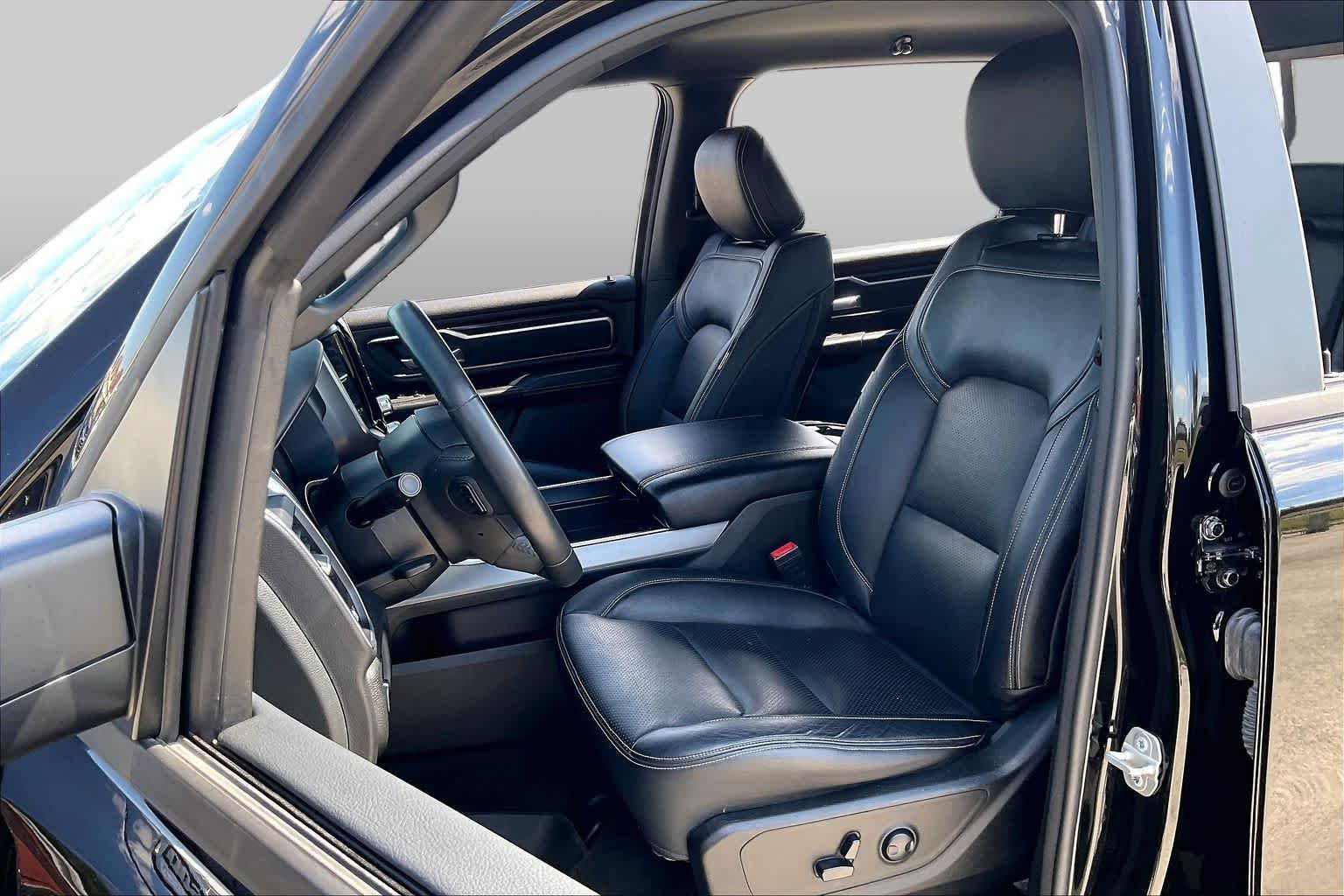 Used 2024 Diamond Black Crystal Pearlcoat Ram Lone Star image 8