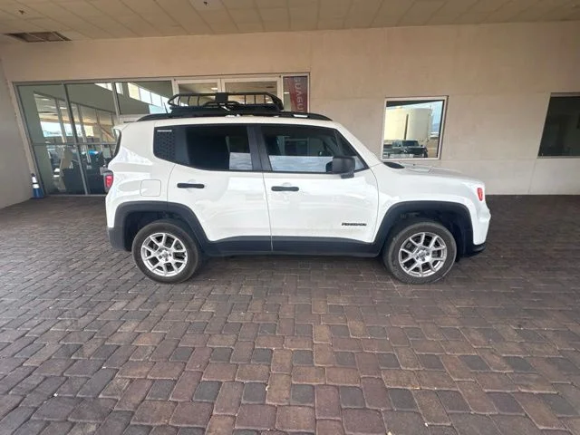 Used 2020 Alpine White Clearcoat Jeep Sport image 3