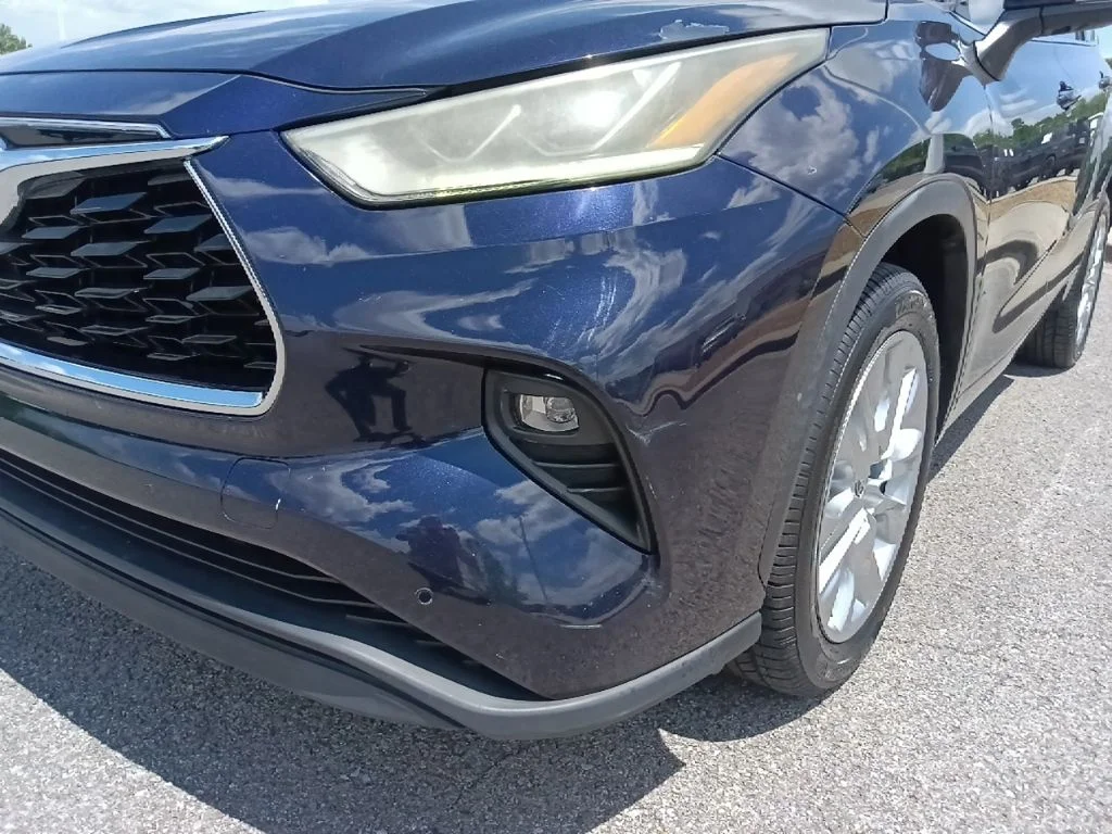 Used 2021 Blue Toyota Limited image 9