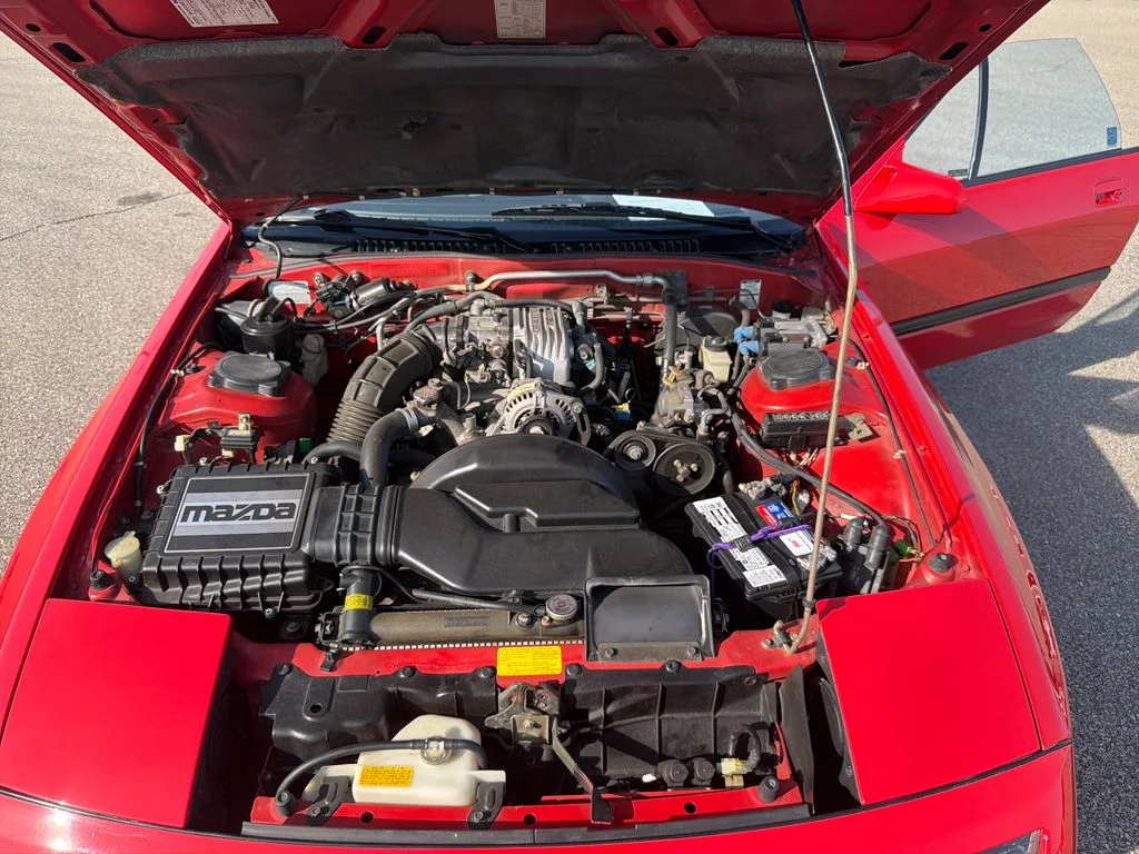 Used 1988 Red Mazda Base image 12