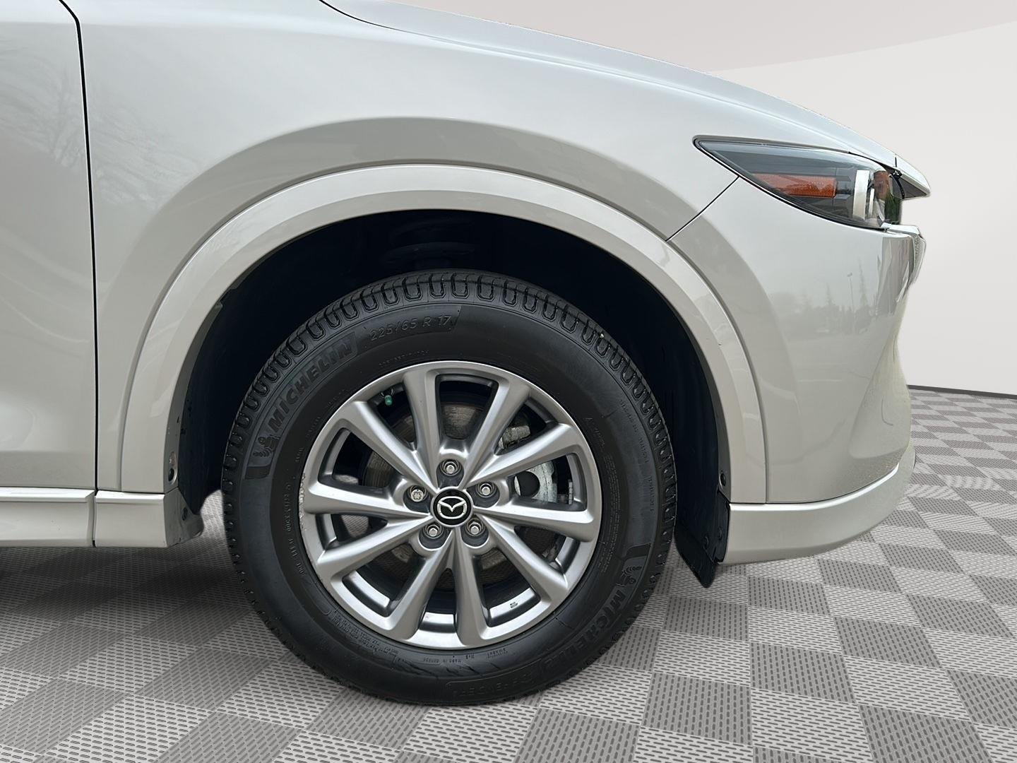Used 2024 Platinum Quartz Metallic Mazda 2.5 S Preferred Package image 12