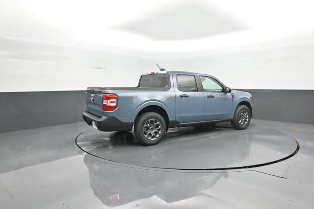 New 2026 Azure Gray Metallic Tri-Coat Ford XLT image 8