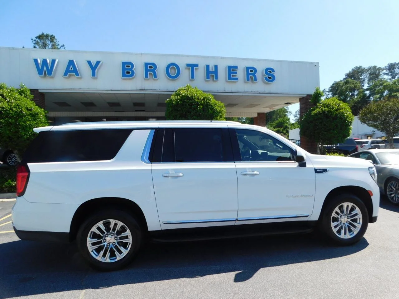 2021 GMC Yukon 2WD SLT's photo