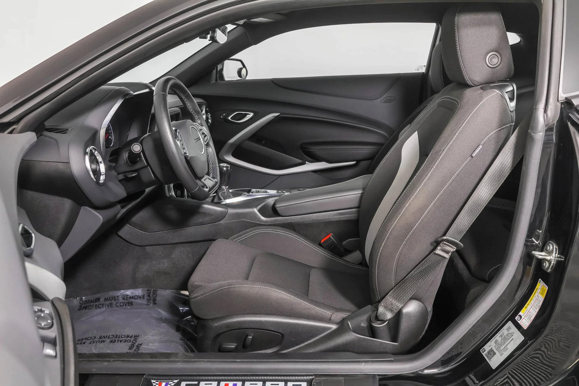 Used 2023 BLACK Chevrolet 1LT image 6