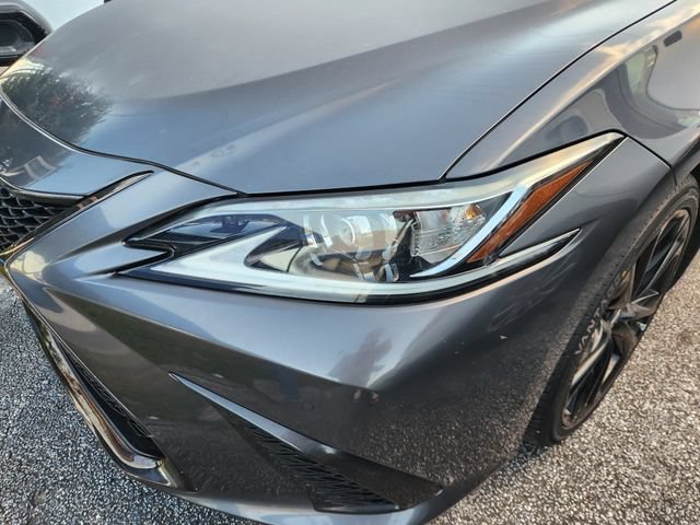 Used 2022  Lexus ES 350 F SPORT image 5