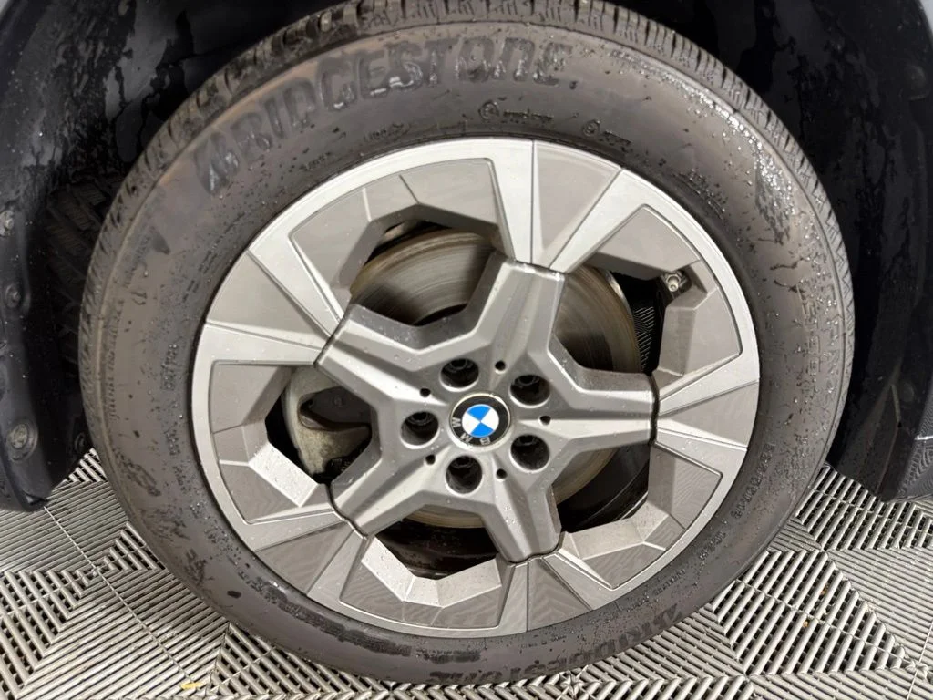 Certified Used 2023 Space Silver Metallic BMW xDrive28i image 10