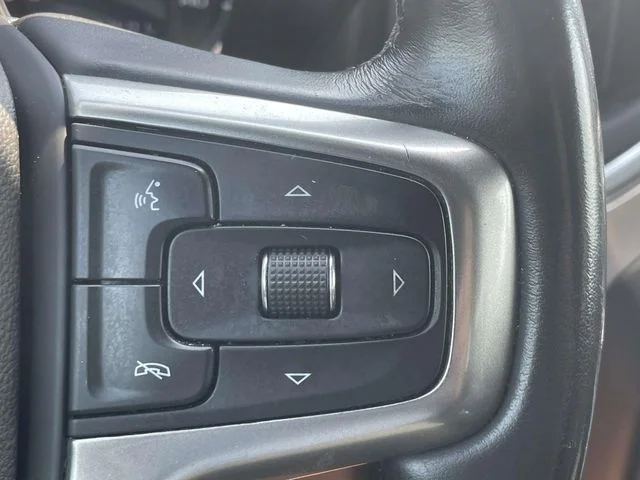 Used 2020 Red Chevrolet RST image 24
