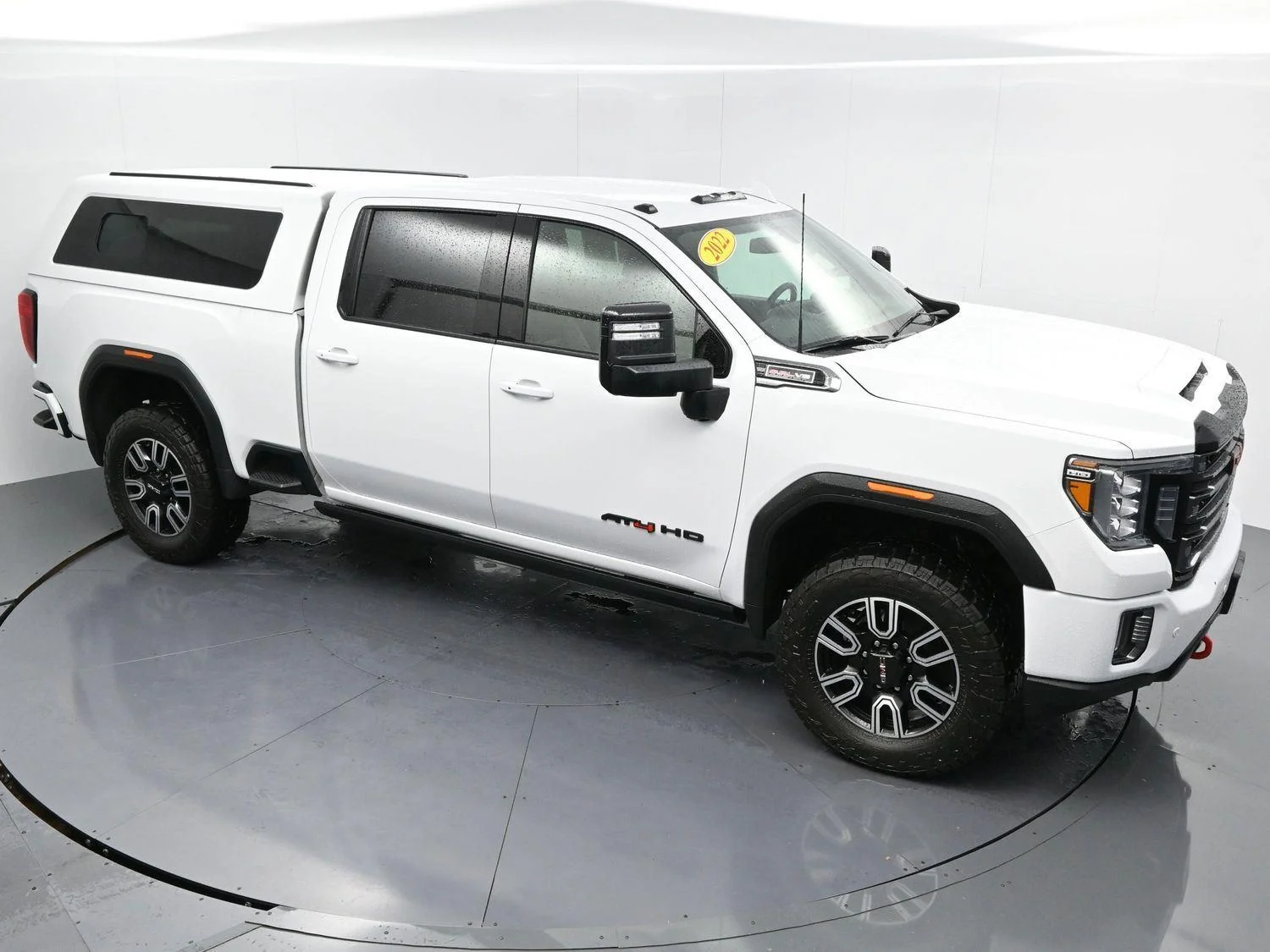 Used 2022 Summit White GMC AT4 image 41
