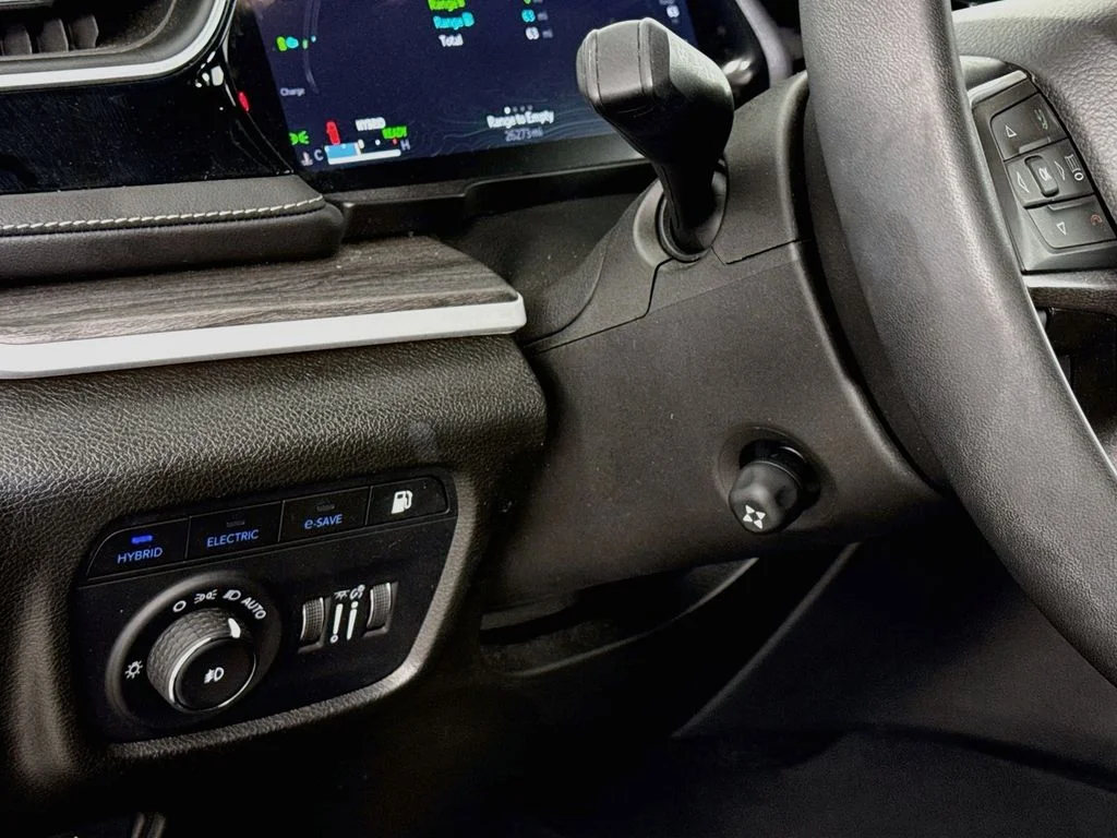 Used 2022 White Jeep 4xe image 10