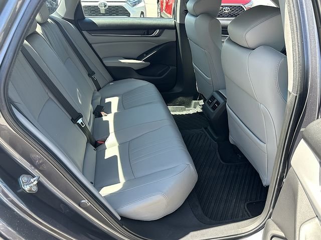 Used 2020  Honda EX-L image 11
