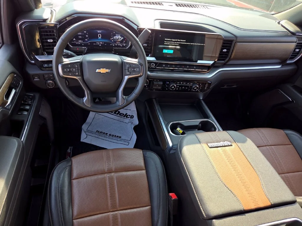 Used 2025 Radiant Red Tintcoat Chevrolet High Country image 10