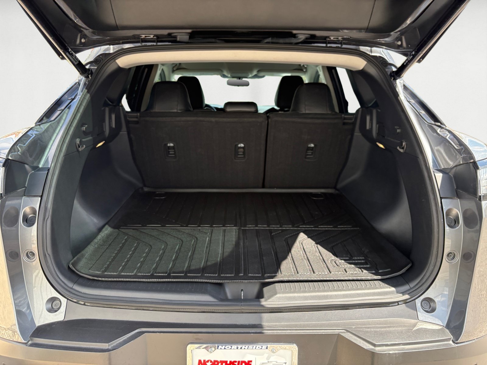 Used 2025 Gun Metallic Nissan SV image 19