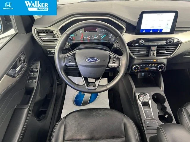 Used 2022 Black Ford SEL image 33