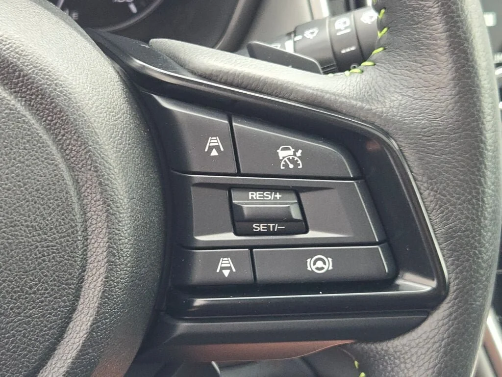 Certified Used 2024 Crystal Black Silica Subaru Onyx Edition image 31