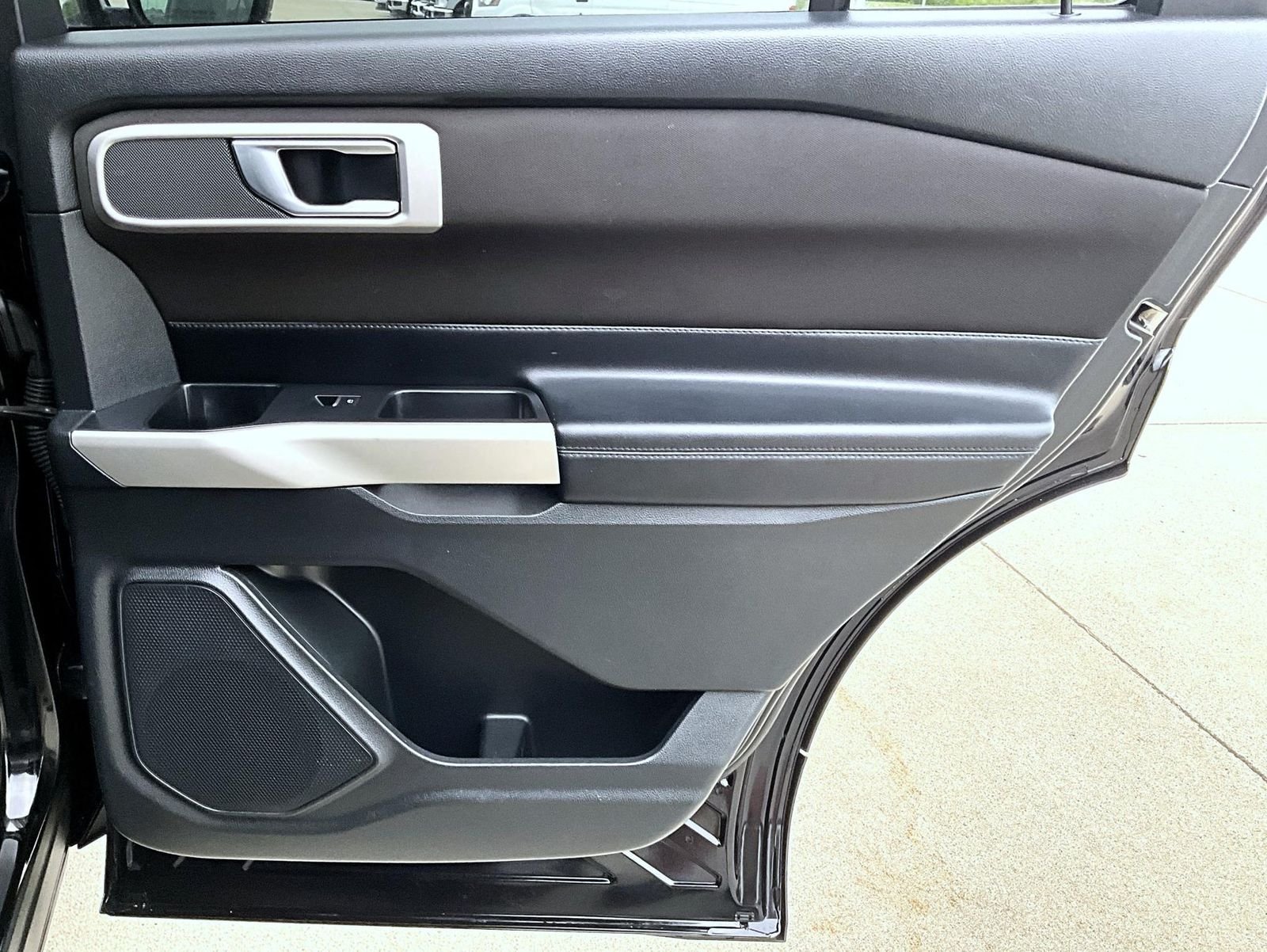 Used 2020 Black Ford XLT image 18
