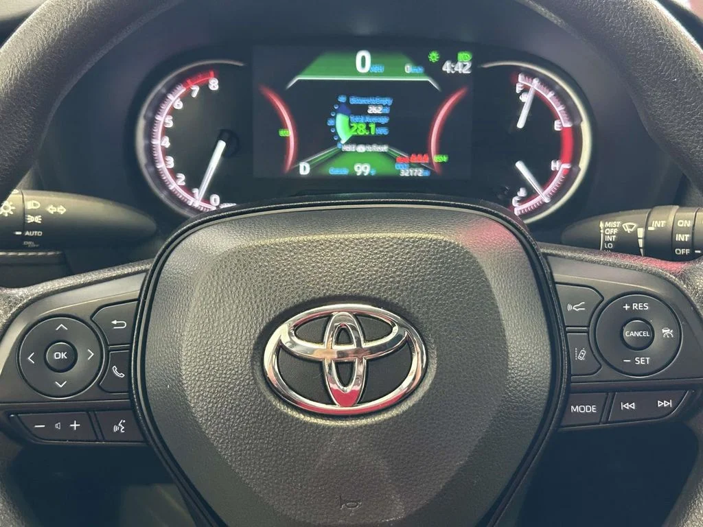 Used 2025 Silver Toyota XLE image 26