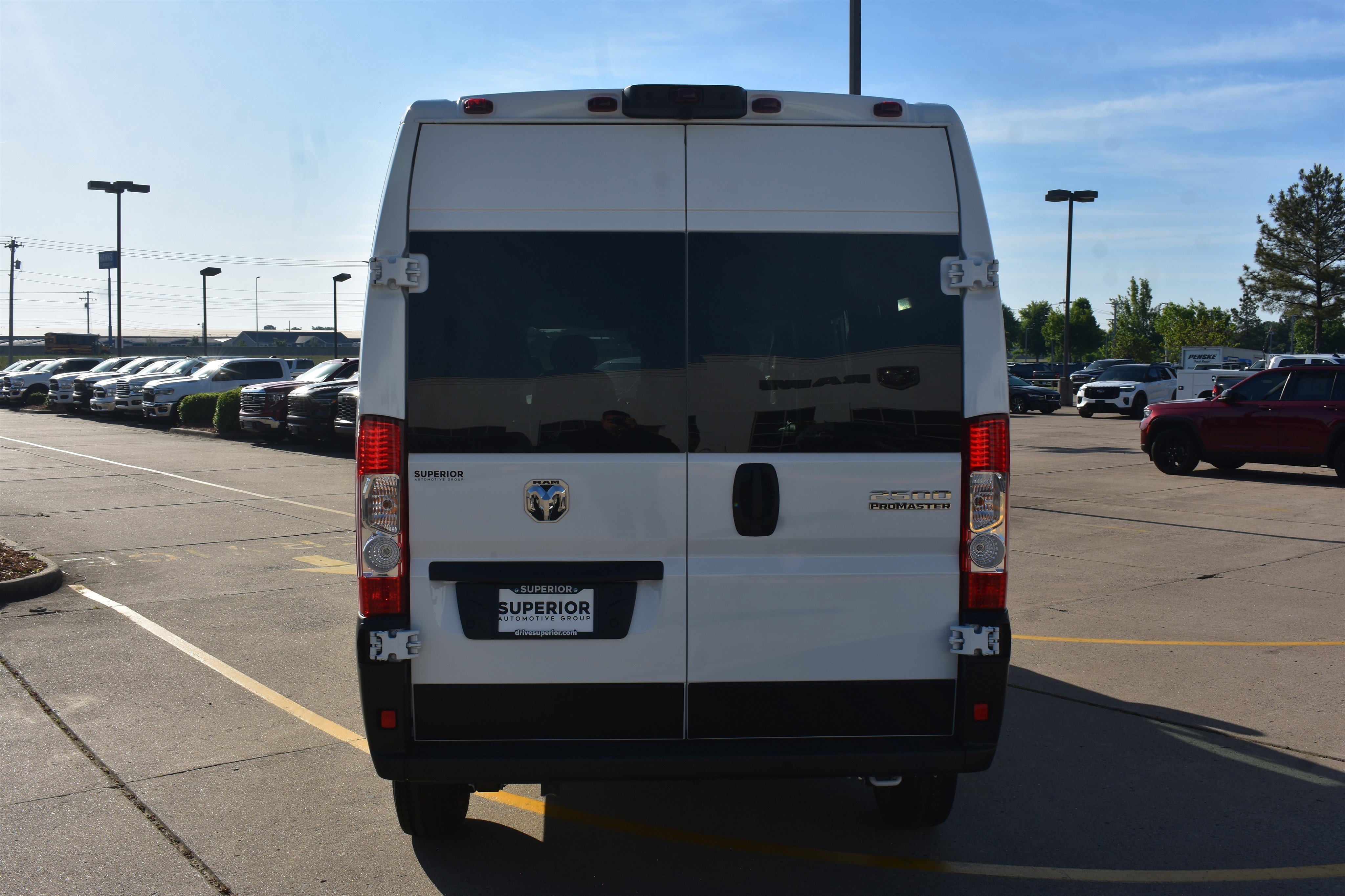 New 2026 Bright White Clear-Coat Exterior Paint RAM Tradesman image 6