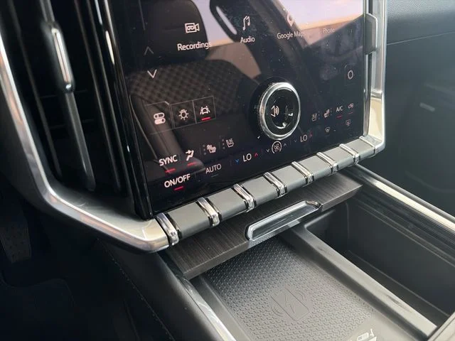 New 2027 White GMC Denali image 19