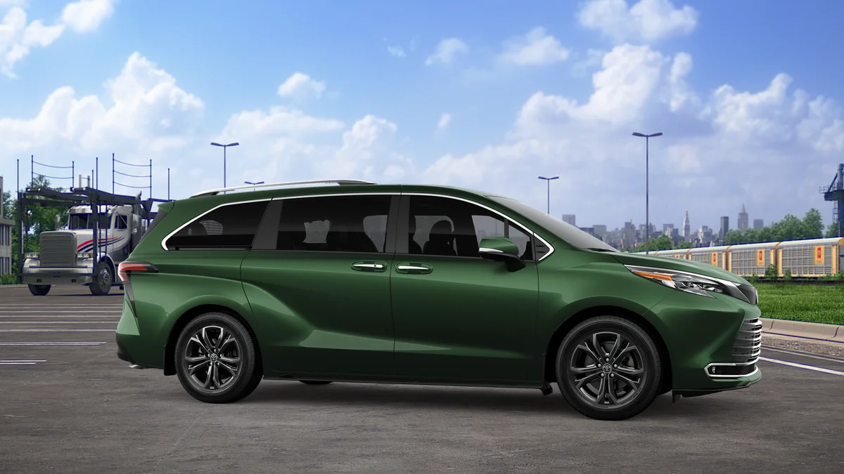 New 2026 Cypress Toyota Platinum image 13