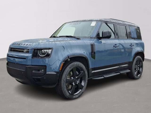 2026 Land Rover Defender 110 