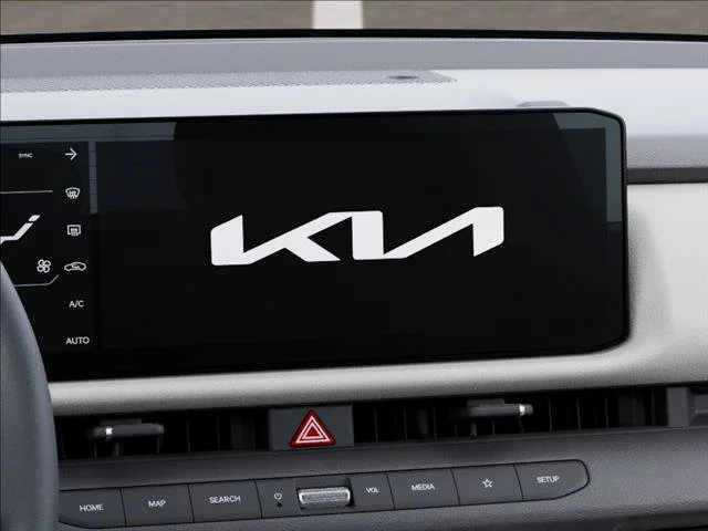 New 2027 Ivory Silver Kia LX image 20
