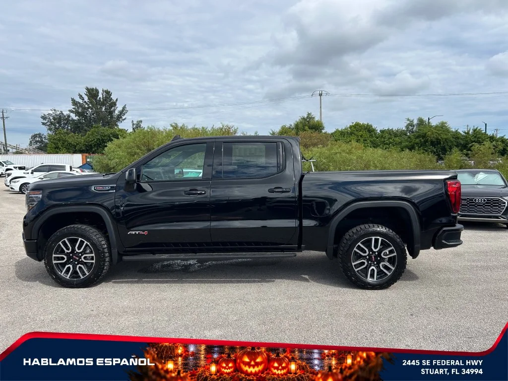 New 2026 Onyx Black GMC AT4 image 4