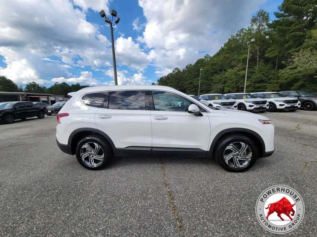 Used 2023 White Hyundai SEL image 8