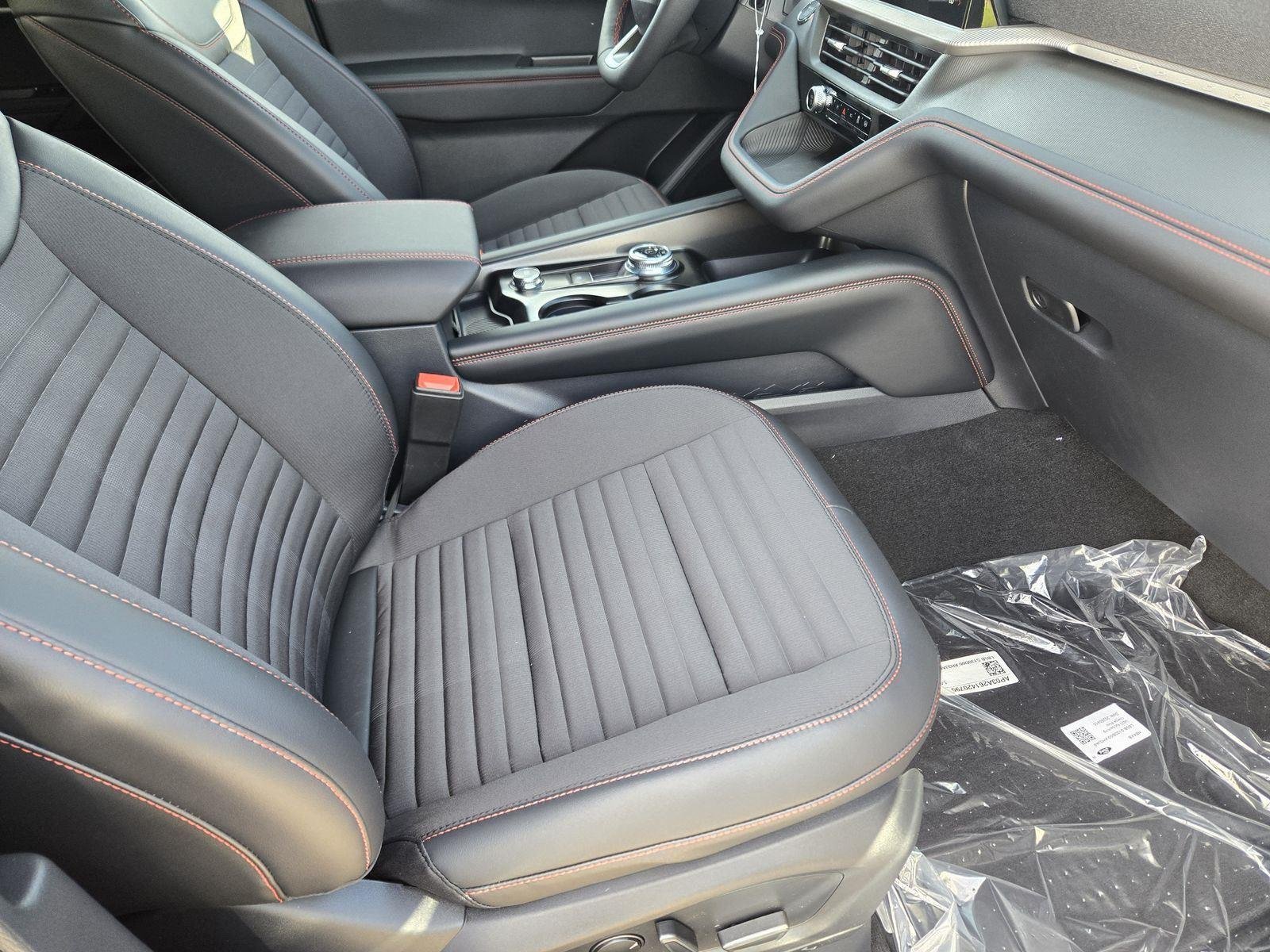New 2026 Agate Black Metallic Ford ST-Line image 9