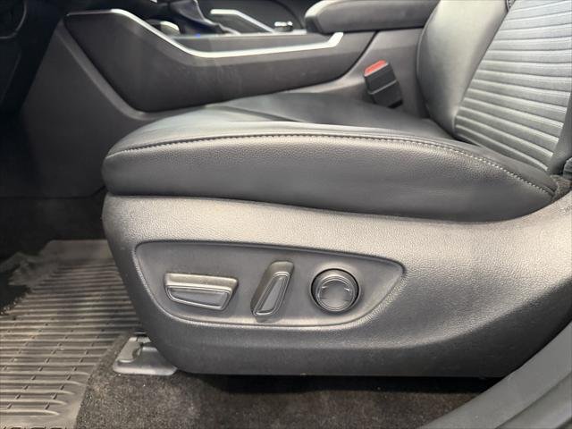 Certified Used 2025 ATTITUDE BLACK MC. Toyota  image 35