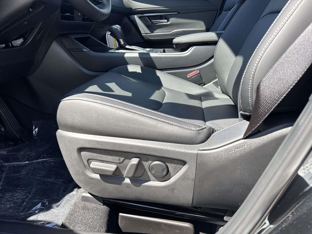 New 2026 Jet Black Mica Mazda 2.5 S Premium AWD image 17