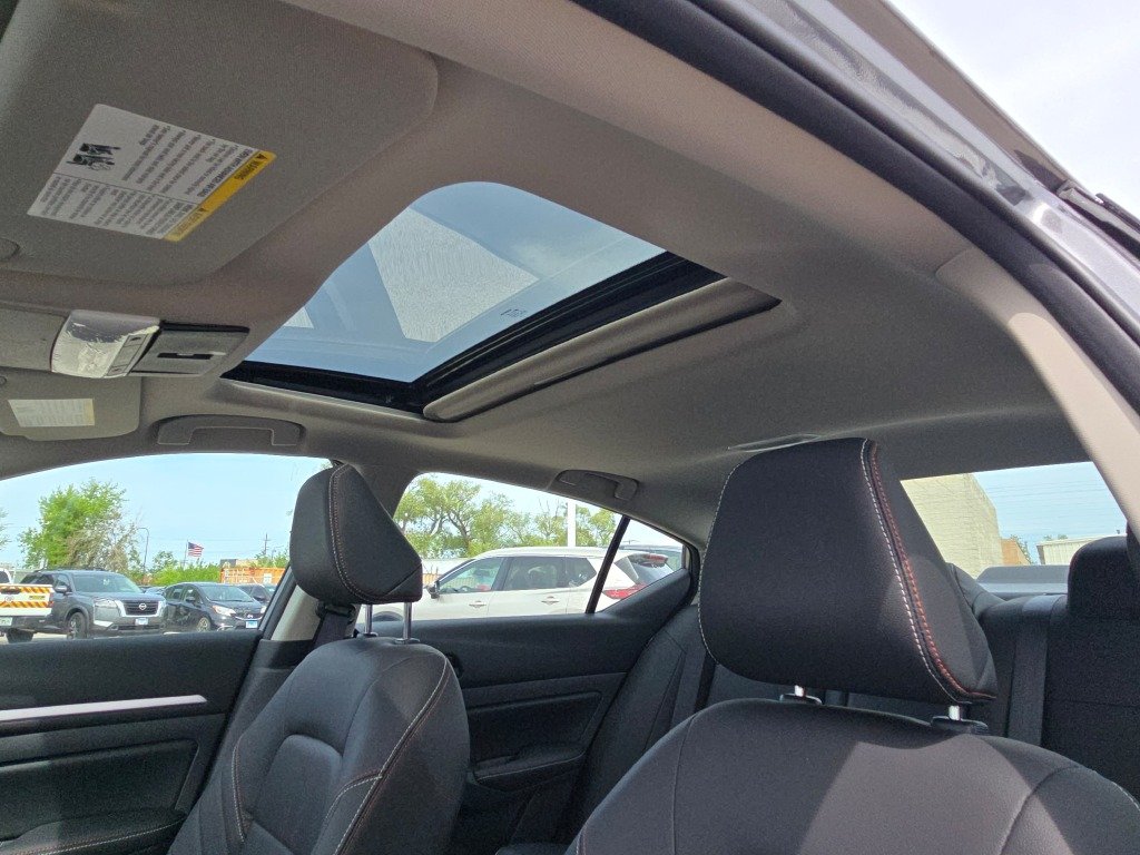 New 2026 Gray Nissan 2.5 SR image 21
