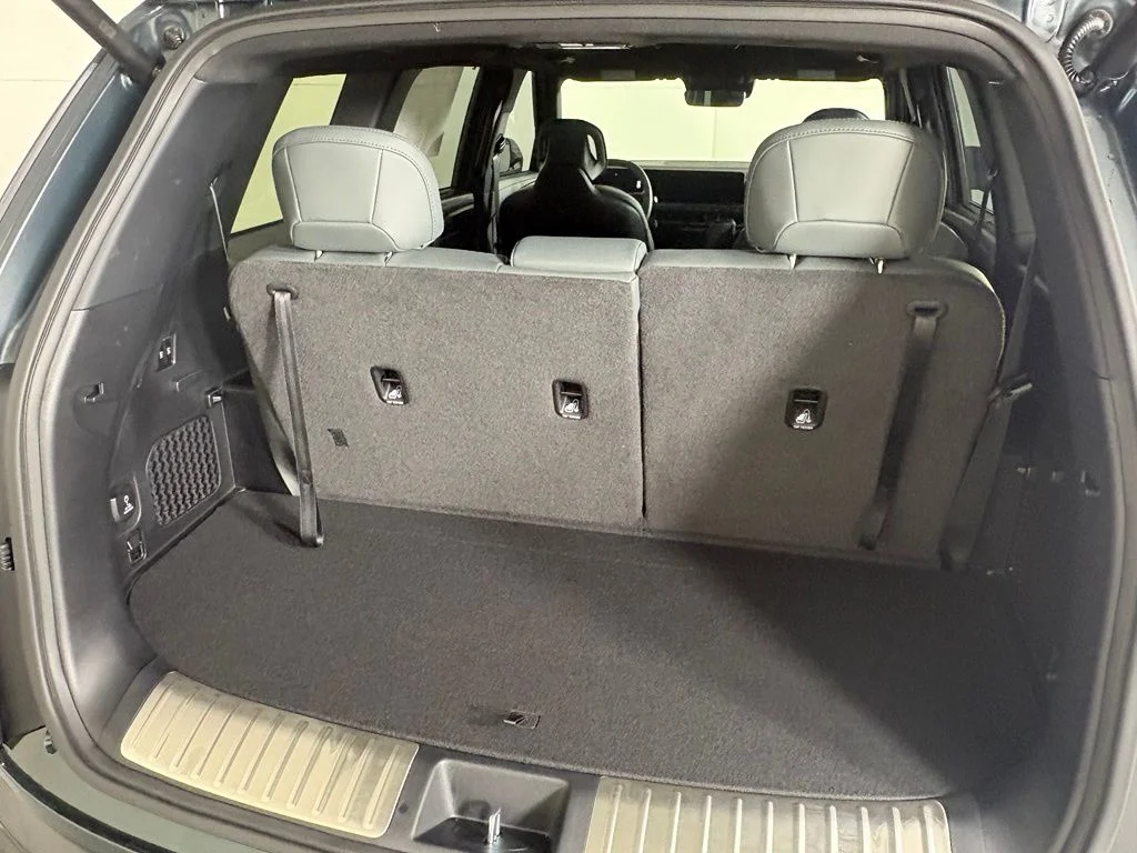 New 2027 Black Jade Green Kia X-LINE SX image 18
