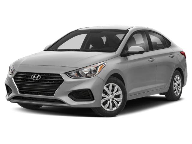 Used 2018 Silver Hyundai SE image 1