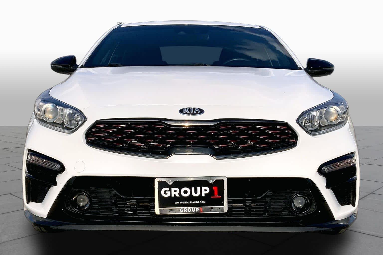 Used 2021 Snow White Pearl Kia GT-Line image 4