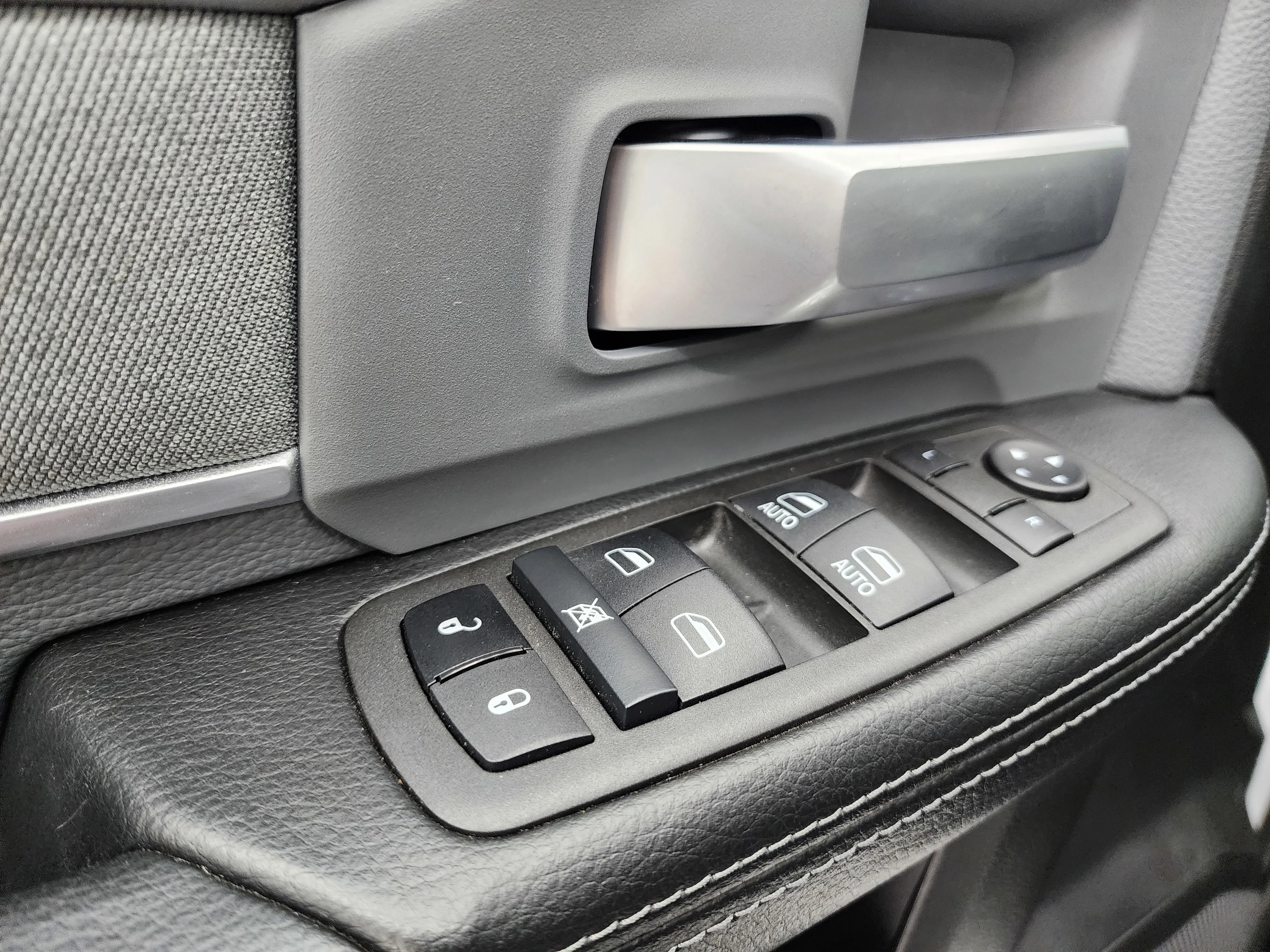 2022 RAM Ram 3500 Pickup Big Horn - Photo 36