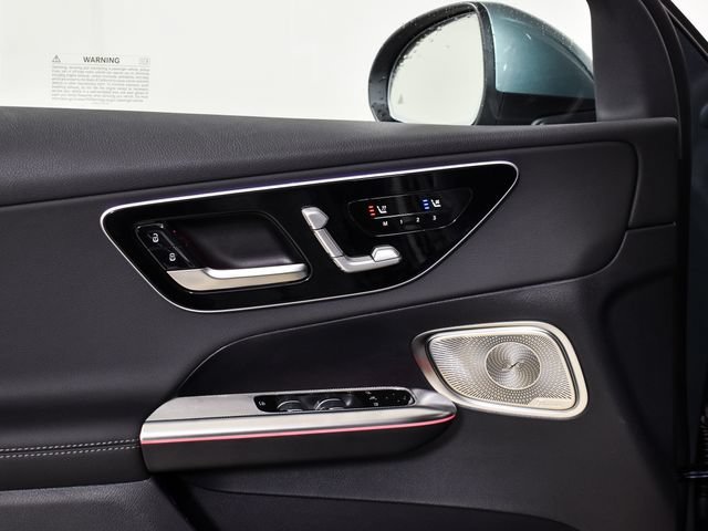 New 2026 Verde Silver Metallic Mercedes-Benz GLC 300 image 61