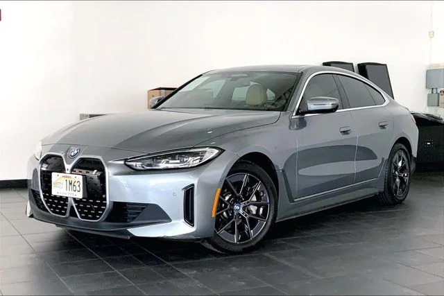 2023 BMW i4