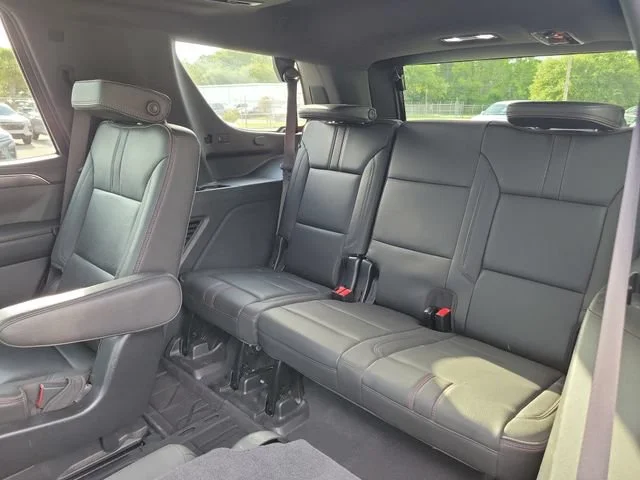 2021 Chevrolet Tahoe RST - Photo 17