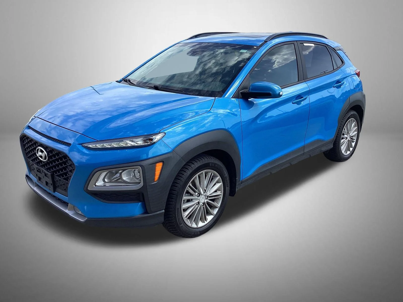 Certified Used 2020 Blue Hyundai SEL Plus image 1