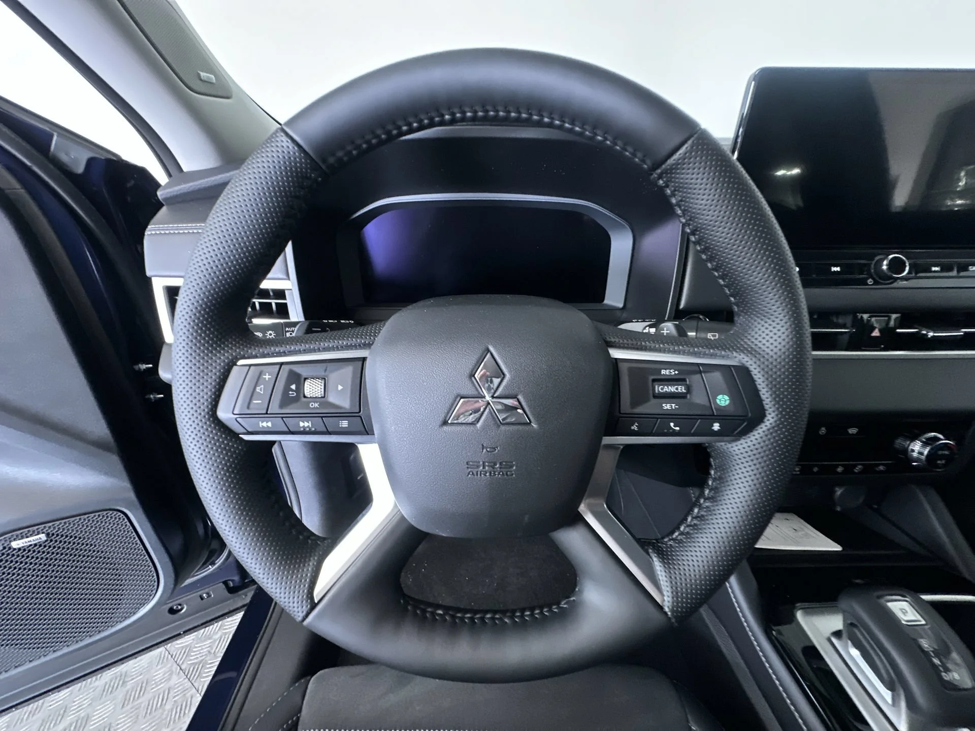 New 2026 Cosmic Blue Metallic Mitsubishi SE image 16