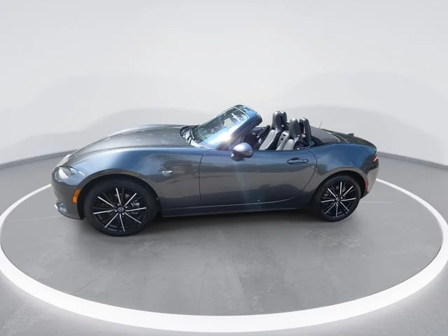 Used 2025 Gray Mazda Grand Touring image 4