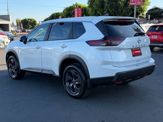 New 2026 Everest White Pearl TriCoat Nissan SV image 5